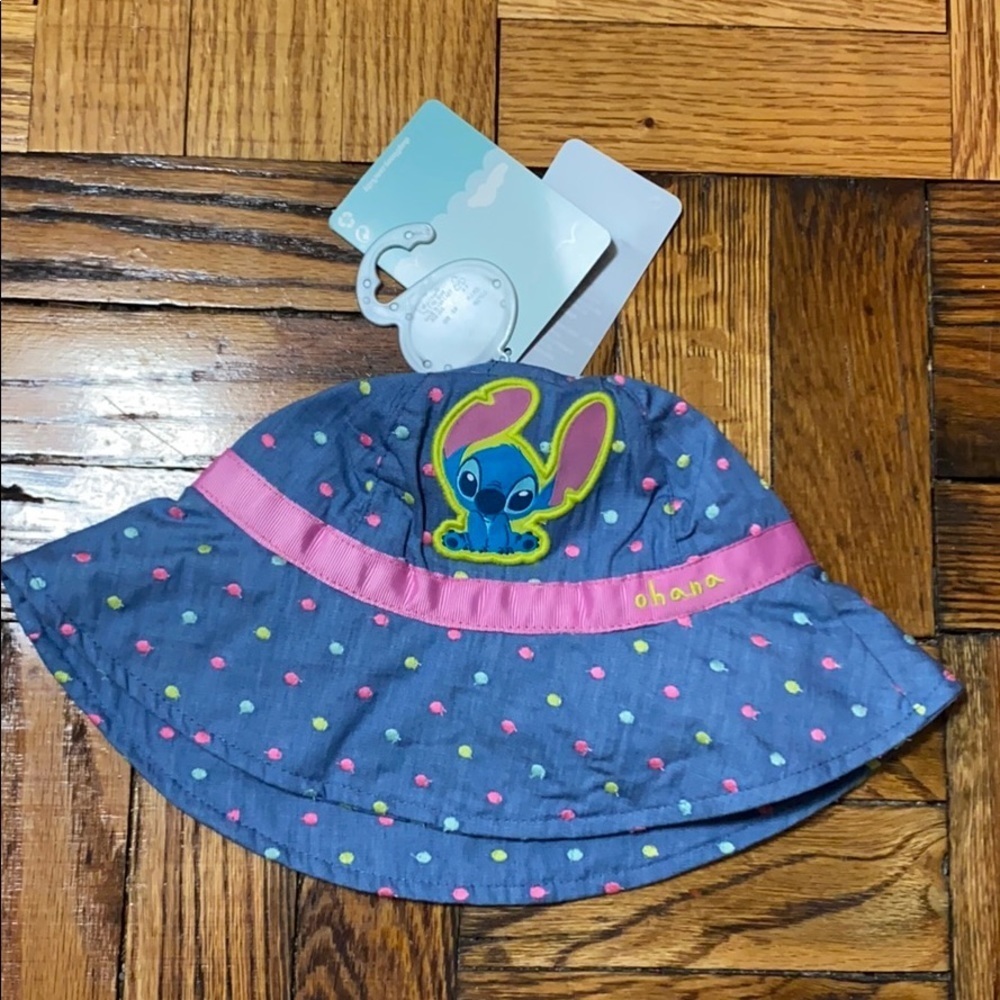 NWT Disney Stitch hat size: 12-18 months